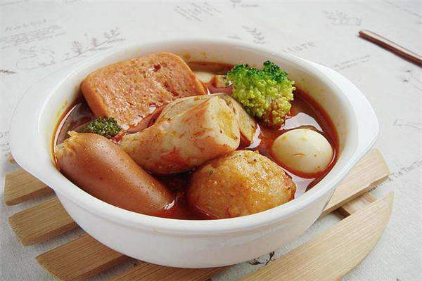 麻辣烫开在大学食堂赚钱吗?教你很好的承包大学食堂