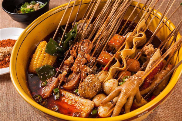 串串不加盟需要投资多少钱？串串加盟怎么样？