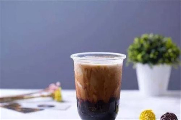 广州开一家奶茶店多少钱