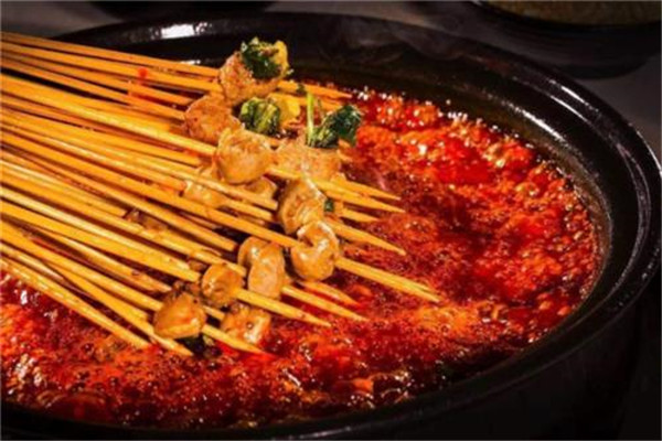 开一家串串香店挣钱不?开串串店应注意什么?