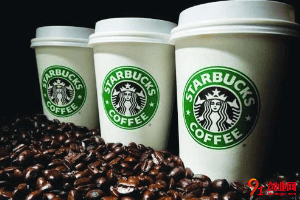 星巴克咖啡一年能赚多少？年利润是多少