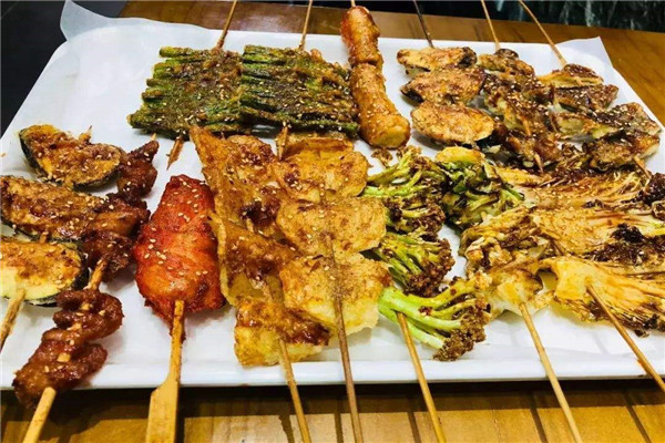炸串加盟店生意如何?加盟开店如何选址?