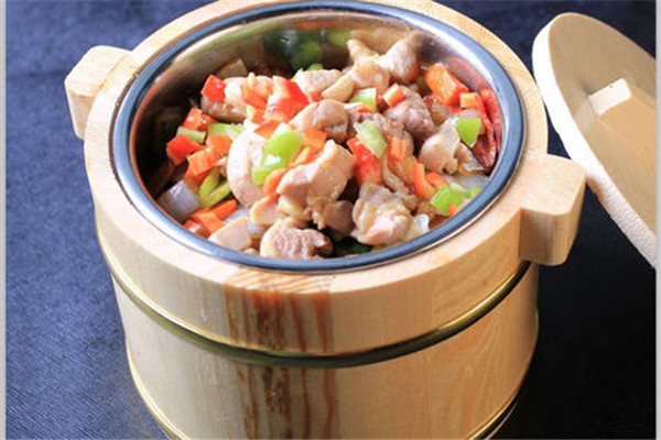 木桶饭加盟费多少？木桶饭加盟条件是什么？