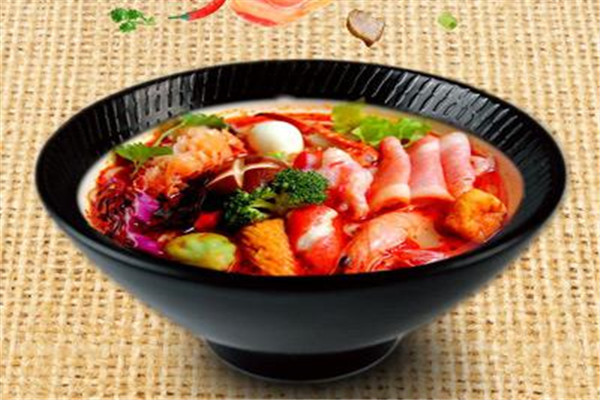 开个麻辣烫店成本多少钱？麻辣烫店开店流程是什么？