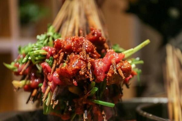 没做过餐饮能开串串店吗？还需要注意这几点！