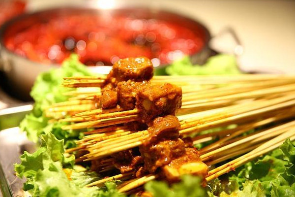 开家50平的串串香多少钱?加盟串串香店有什么优势吗?