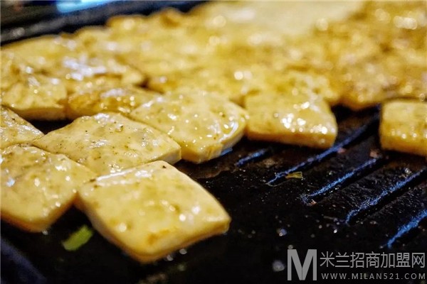 Miss黄奶茶烤小豆腐加盟