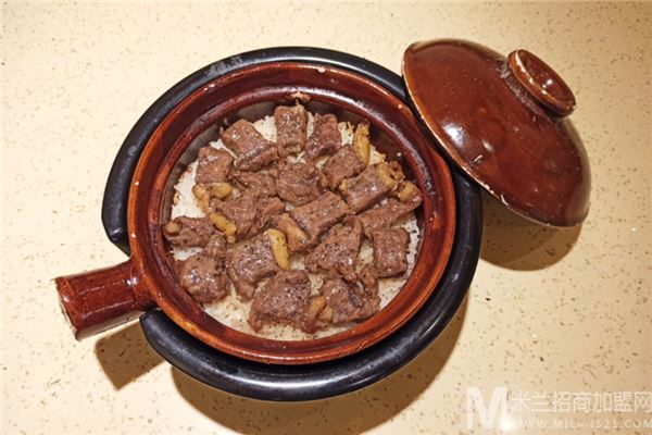 彼记煲仔饭加盟