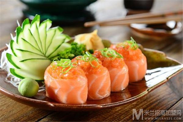 小鱼寿司加盟
