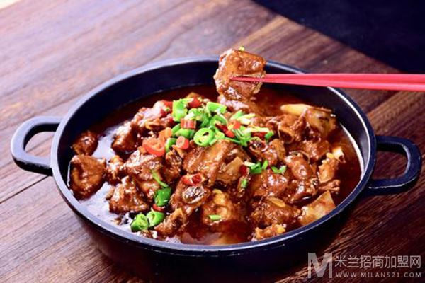 华记肉蟹煲加盟