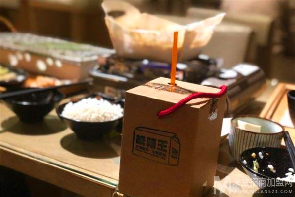 纸箱王纸火锅主题餐厅加盟