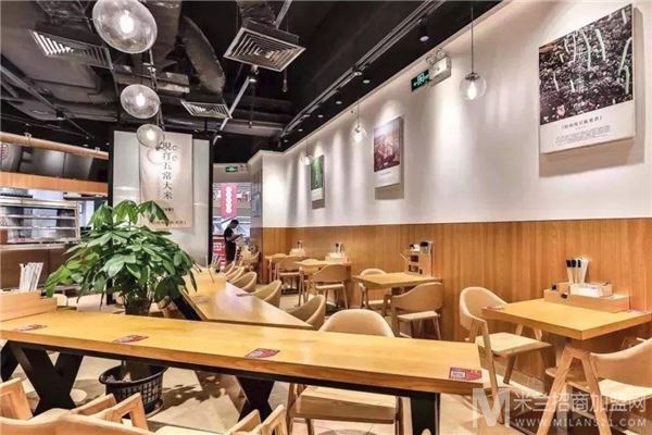 康舒煲仔饭加盟