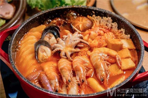 尖東仔港式鸡煲海鲜火锅加盟