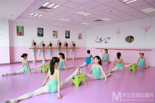小公主舞蹈培训中心加盟