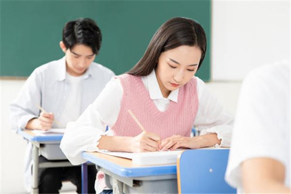 兴文教育加盟