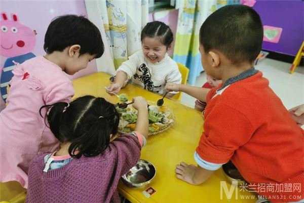 鸿雁幼儿园加盟