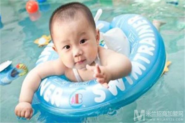 水宝贝婴儿游泳馆加盟