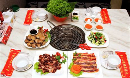 金汉山碳烤疙瘩肉烧烤